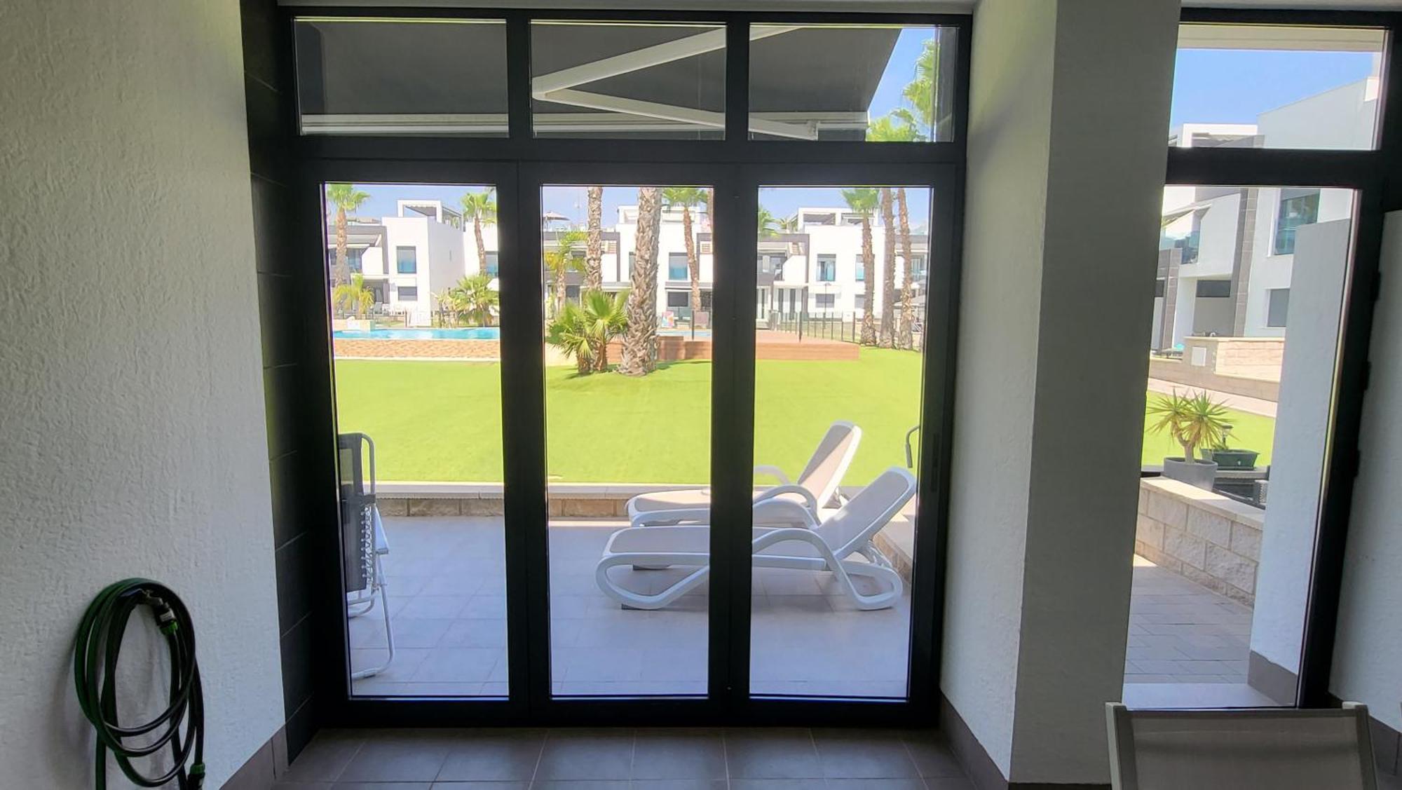 Oasis Beach Οριουέλα Εξωτερικό φωτογραφία